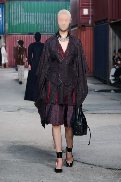 Look 57
